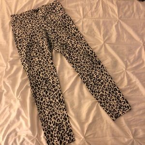 Leopard Skinny Pants